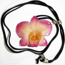 Load image into Gallery viewer, Real Orchid Flower Jewellery - One Of A Kind (5)
